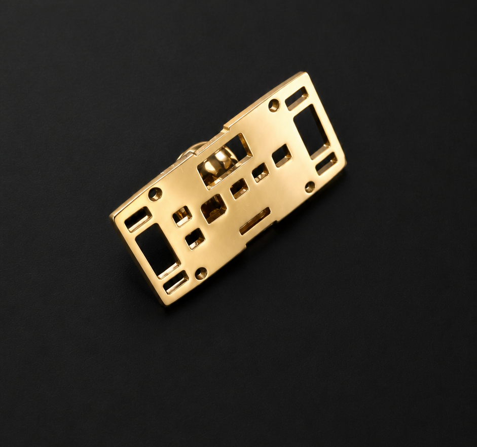 Fußplatten Brosche gold